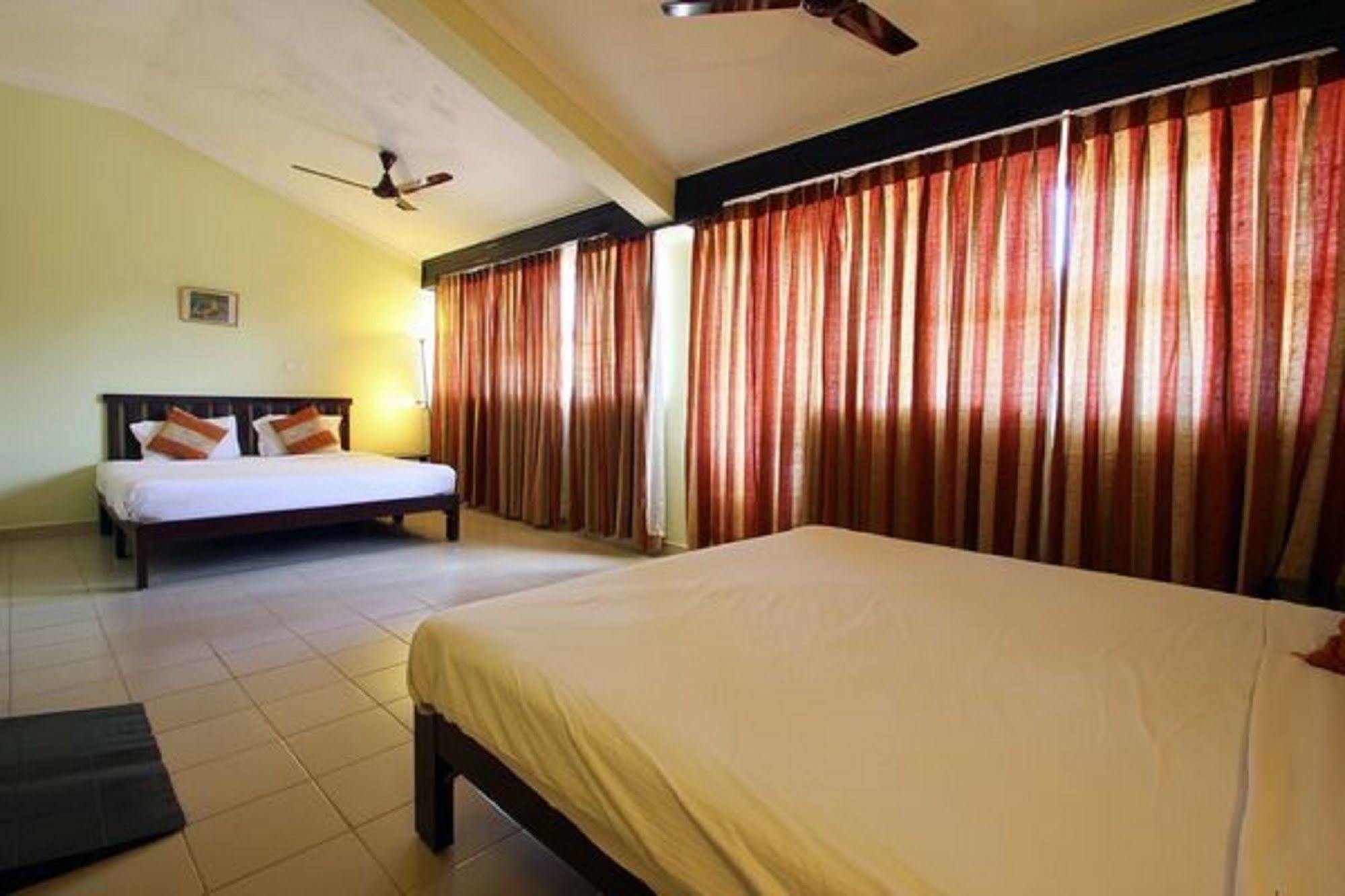 Hotel Coorg International Madikeri Exterior photo